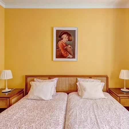 Sete Mares * Colares